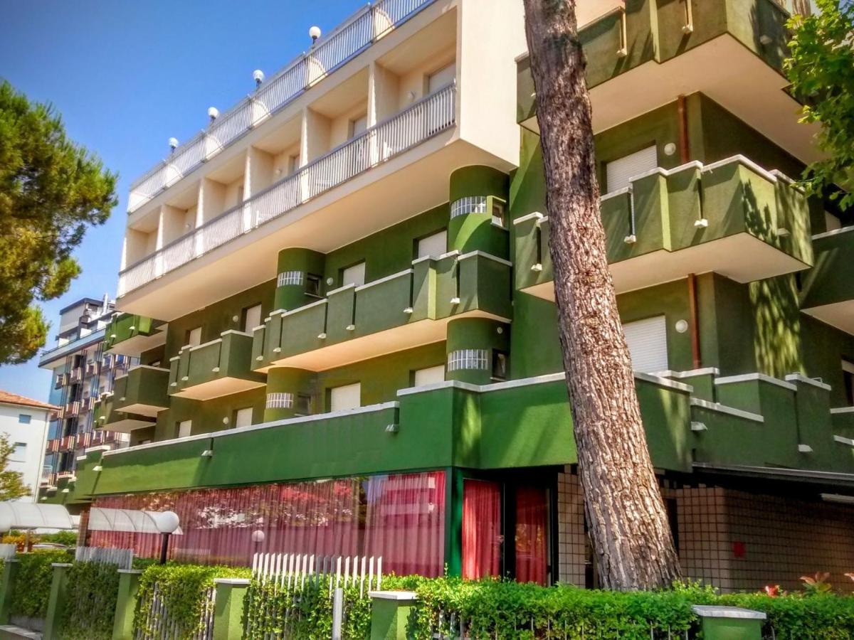 Hotel Etna - Nuova Gestione Romagnola All-Inclusive Spiaggia Parcheggio Riccione Extérieur photo